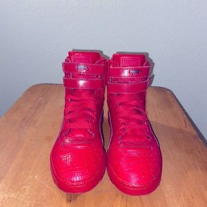 Puma Hightops!